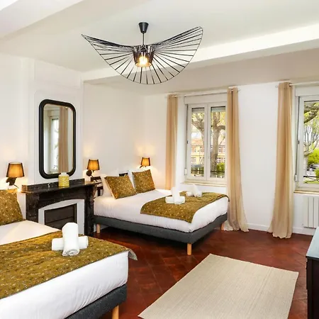 De Gambetta Apartment